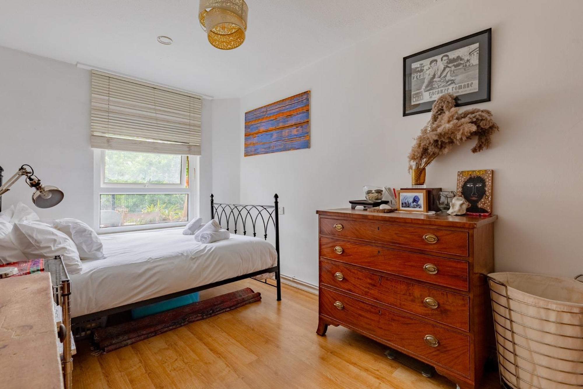 Characterful 1 Bedroom Flat Close To Dlr London Exterior photo